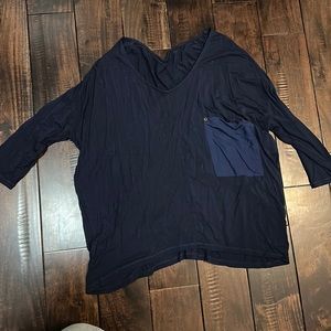 Silk blend navy pocket tee